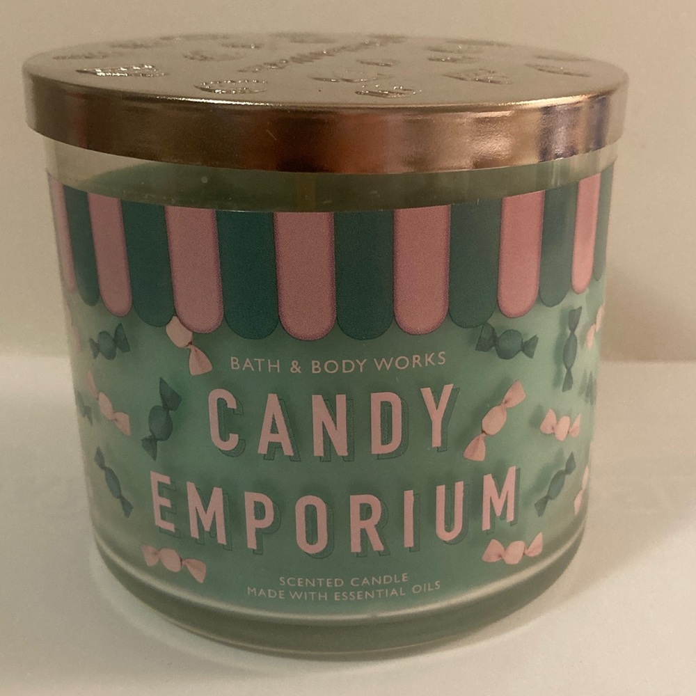 Bath & Body Works Candy Emporium Candle - Pink and Green